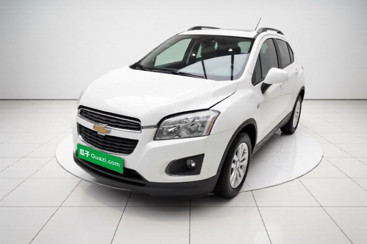 Used Chevrolet Trax 2016 1.4T Manual Two-Wheel Drive Comfort Version with Sunroof Guazi used car, China used car export, Used car for sale, Used  cars, Cheapest cars for sale