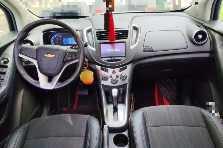 Used Chevrolet Trax 2016 1.4T Automatic Two-Wheel Drive Luxury Version Center Console