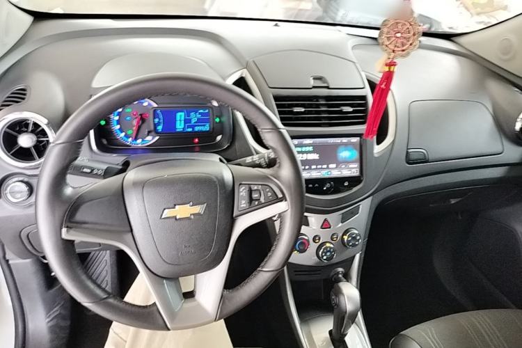 Used Chevrolet Trax 2016 1.4T Automatic Two-Wheel Drive Luxury Version Center Console