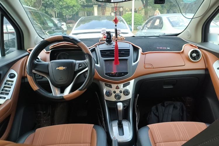 Used Chevrolet Trax 2016 1.4T Automatic Two-Wheel Drive Luxury Version Center Console