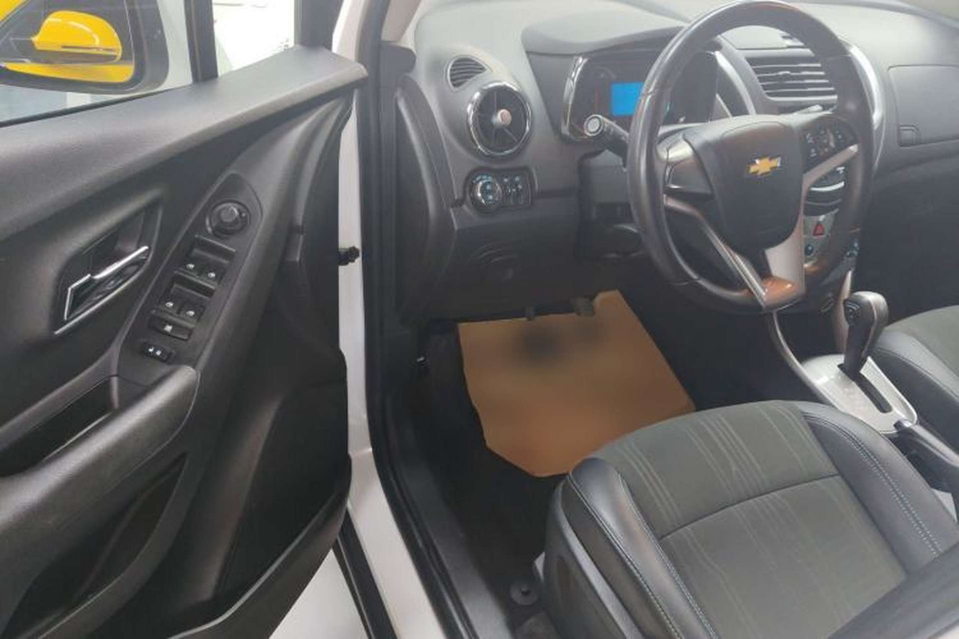 Used Chevrolet Trax 2016 1.4T Automatic Two-Wheel Drive Luxury Version Driver Seat