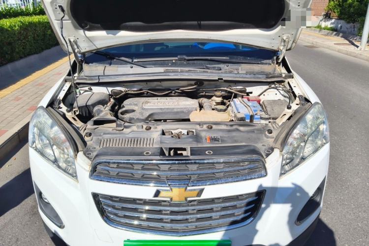 Used Chevrolet Trax 2016 1.4T Automatic Two-Wheel Drive Luxury Version Engine Bay