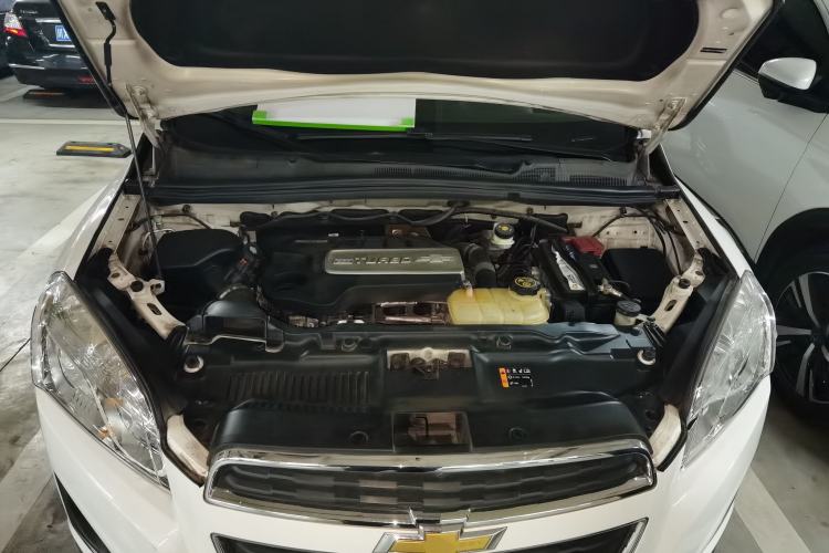 Used Chevrolet Trax 2016 1.4T Automatic Two-Wheel Drive Comfort Version with Sunroof Engine Bay