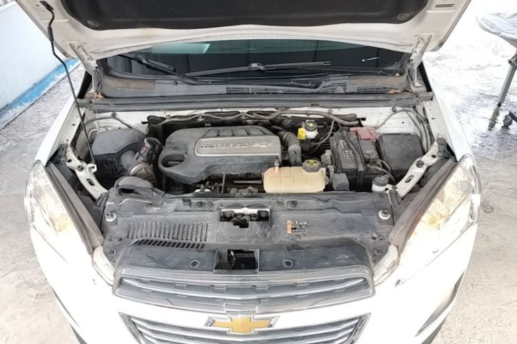 Used Chevrolet Trax 2016 1.4T Automatic Two-Wheel Drive Luxury Version Engine Bay