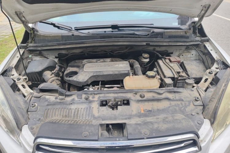 Used Chevrolet Trax 2016 1.4T Automatic 4x4 Flagship Model Engine Bay