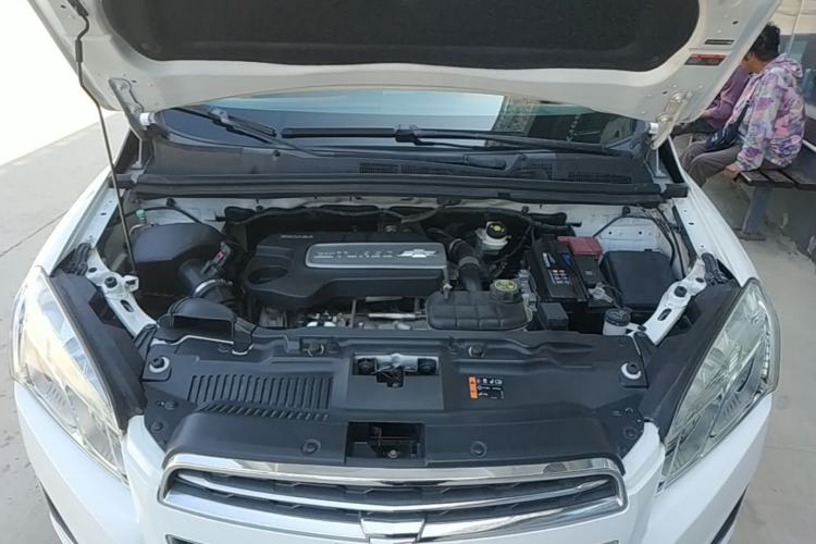 Used Chevrolet Trax 2016 1.4T Automatic 4x4 Flagship Model Engine Bay