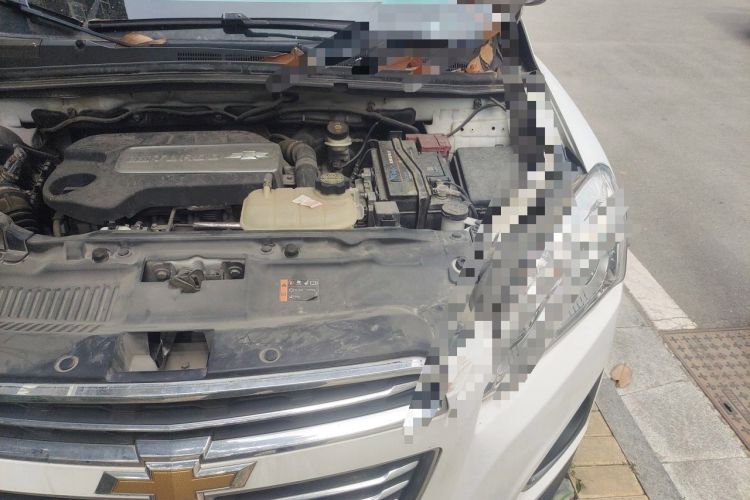Used Chevrolet Trax 2016 1.4T Automatic Two-Wheel Drive Luxury Version Engine Bay Left