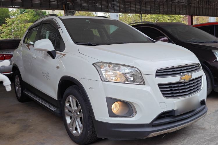 Used Chevrolet Trax 2016 1.4T Manual Two-Wheel Drive Comfort Version with Sunroof Exterior 1