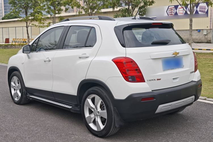 Used Chevrolet Trax 2016 1.4T Automatic Two-Wheel Drive Luxury Version Exterior 4