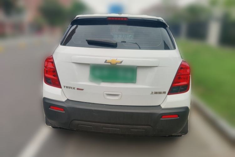 Used Chevrolet Trax 2016 1.4T Manual Two-Wheel Drive Comfort Version with Sunroof Exterior 4