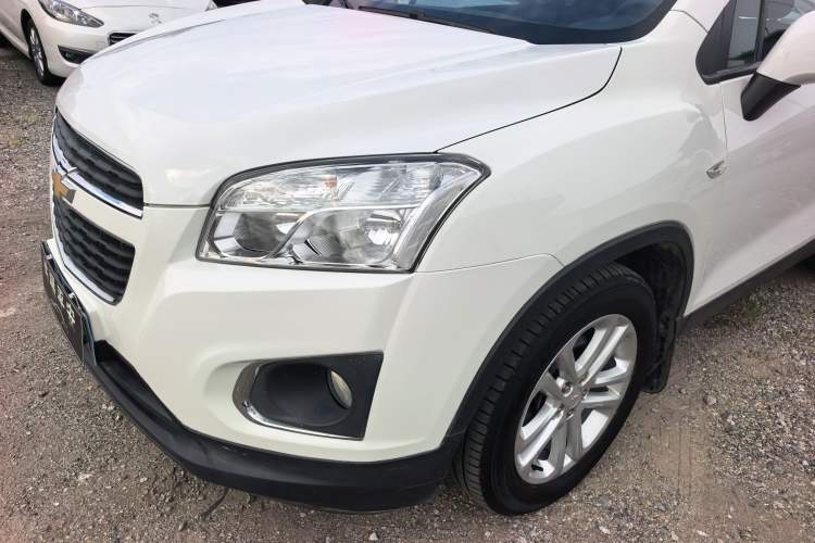Used Chevrolet Trax 2016 1.4T Automatic Two-Wheel Drive Comfort Version with Sunroof Exterior 7