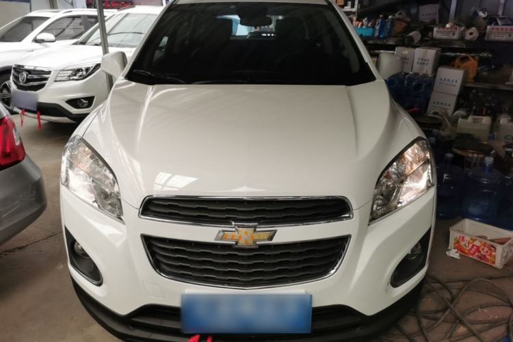 Used Chevrolet Trax 2016 1.4T Manual Two-Wheel Drive Comfort Version with Sunroof Front