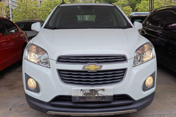 Used Chevrolet Trax 2016 1.4T Manual Two-Wheel Drive Comfort Version with Sunroof Front