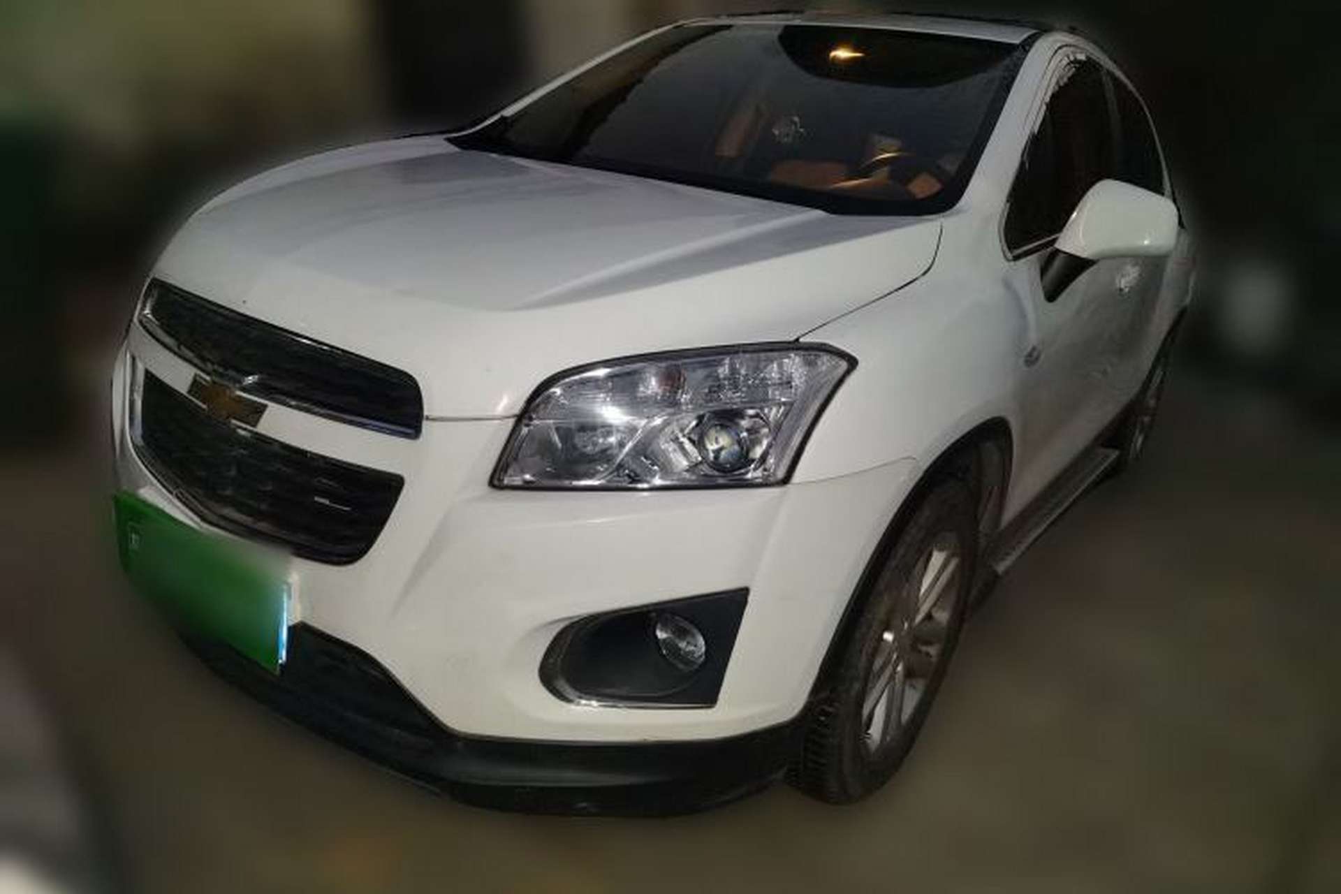 Used Chevrolet Trax 2016 1.4T Automatic Two-Wheel Drive Comfort Version with Sunroof Front Left 45 Deg