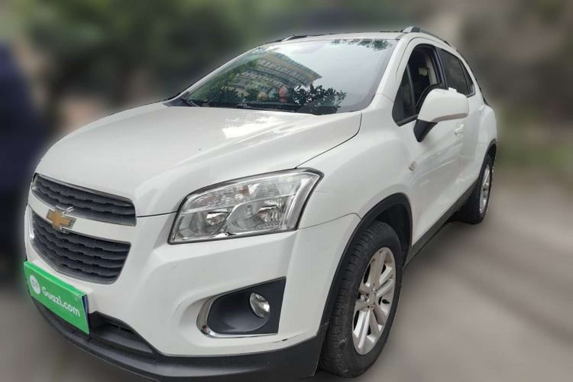 Used Chevrolet Trax 2016 1.4T Automatic Two-Wheel Drive Comfort Version with Sunroof Front Left 45 Deg