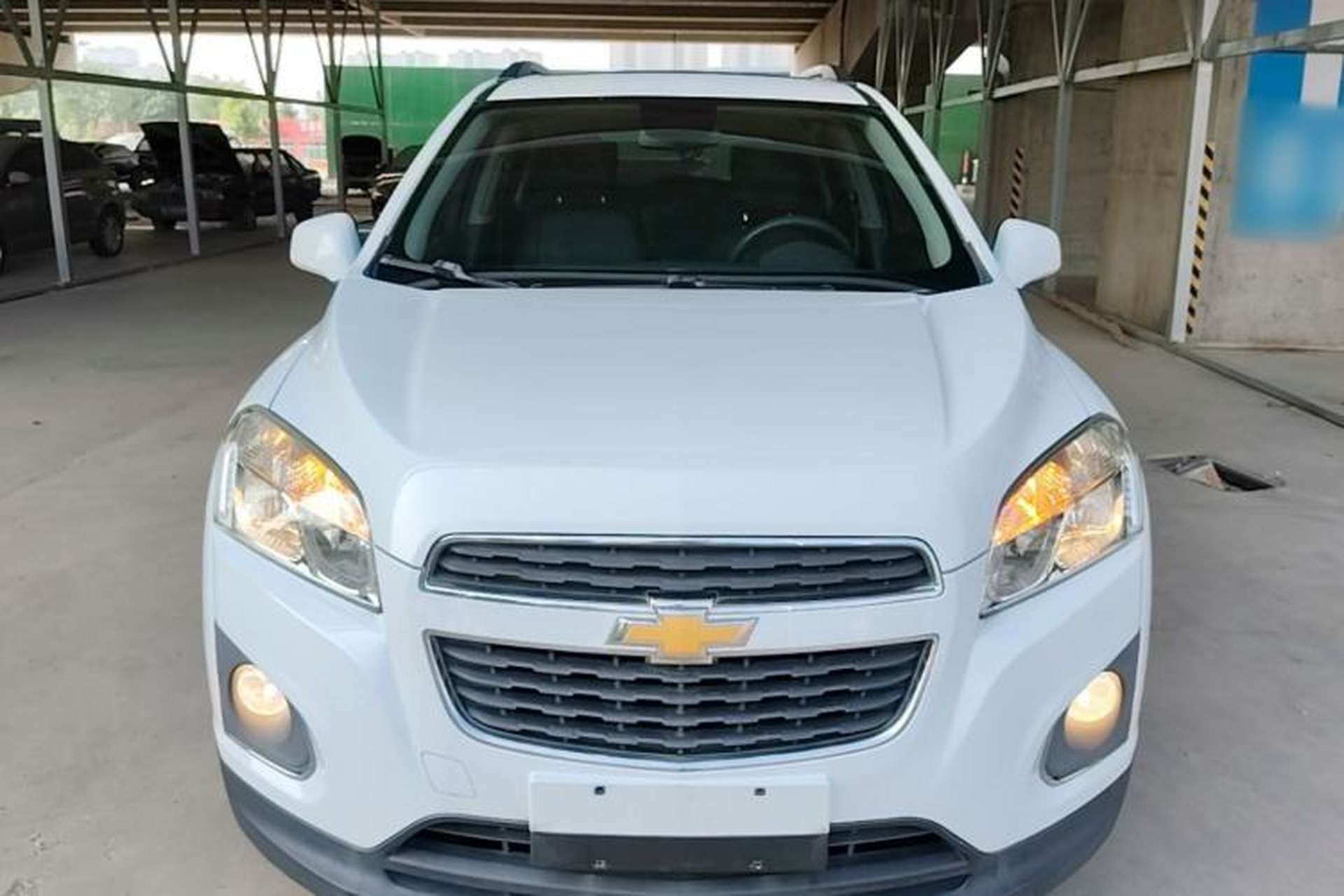 Used Chevrolet Trax 2016 1.4T Automatic Two-Wheel Drive Comfort Version with Sunroof Front