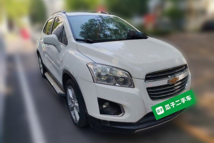 Used Chevrolet Trax 2016 1.4T Automatic Two-Wheel Drive Luxury Version Front Right 45 Deg