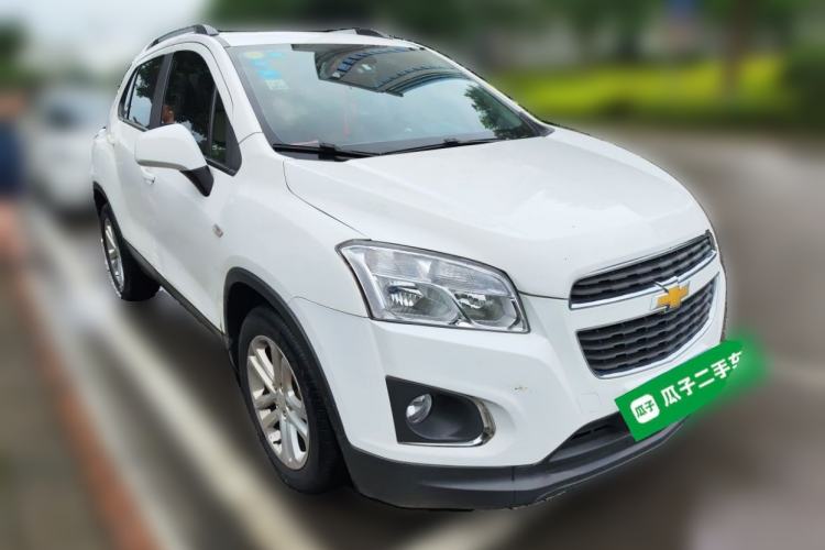 Used Chevrolet Trax 2016 1.4T Automatic Two-Wheel Drive Comfort Version with Sunroof Front Right 45 Deg