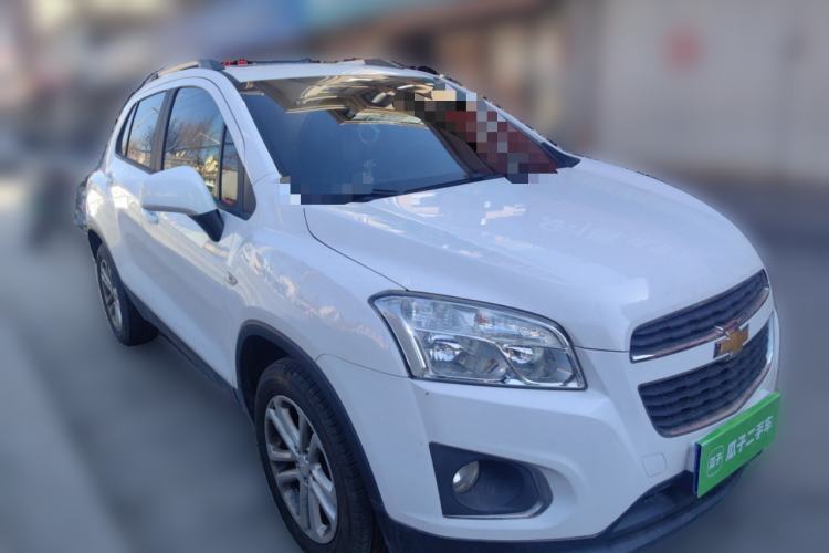 Used Chevrolet Trax 2016 1.4T Automatic Two-Wheel Drive Comfort Version with Sunroof Front Right 45 Deg