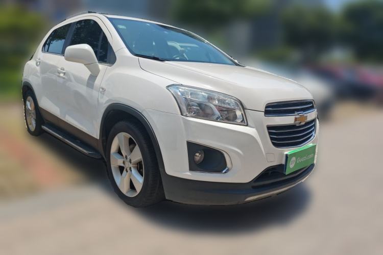 Used Chevrolet Trax 2016 1.4T Automatic Two-Wheel Drive Luxury Version Front Right 45 Deg