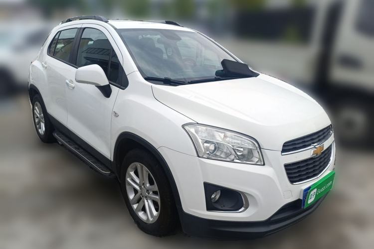 Used Chevrolet Trax 2016 1.4T Automatic Two-Wheel Drive Comfort Version with Sunroof Front Right 45 Deg