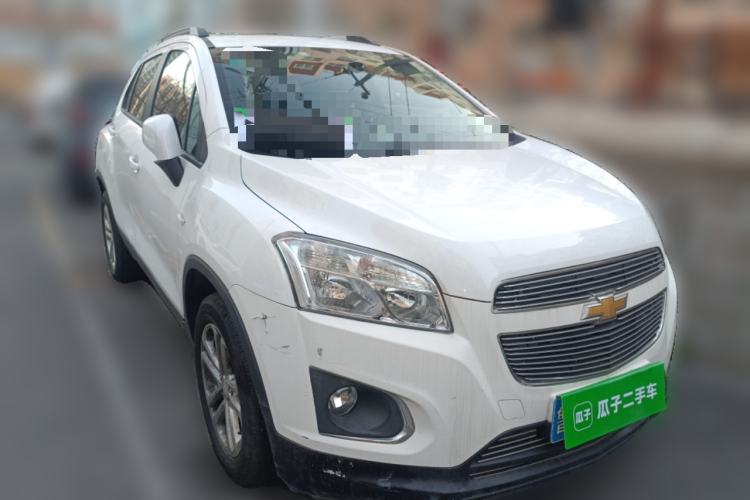 Used Chevrolet Trax 2016 1.4T Automatic Two-Wheel Drive Comfort Version with Sunroof Front Right 45 Deg