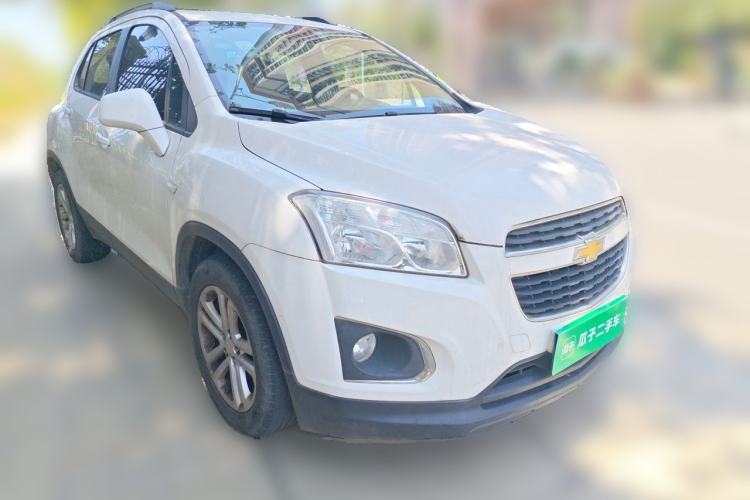 Used Chevrolet Trax 2016 1.4T Automatic Two-Wheel Drive Comfort Version with Sunroof Front Right 45 Deg