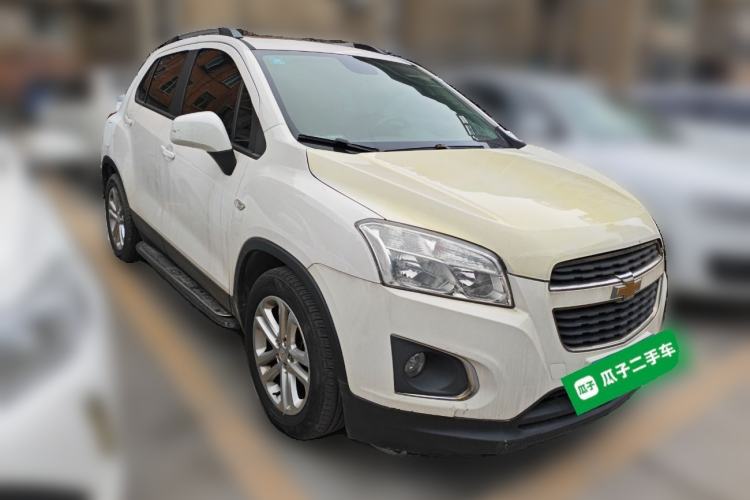 Used Chevrolet Trax 2016 1.4T Manual Two-Wheel Drive Comfort Version with Sunroof Front Right 45 Deg