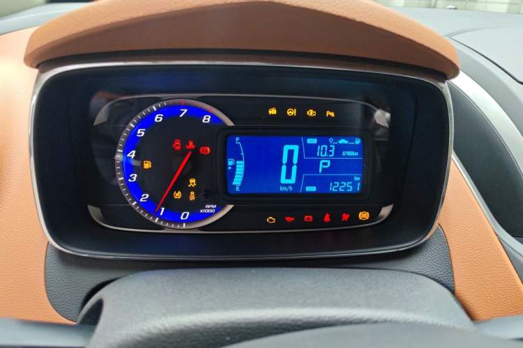 Used Chevrolet Trax 2016 1.4T Automatic Two-Wheel Drive Luxury Version Instrument Cluster