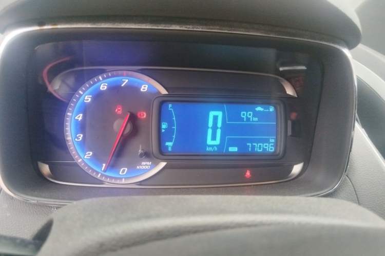 Used Chevrolet Trax 2016 1.4T Manual Two-Wheel Drive Comfort Version with Sunroof Instrument Cluster