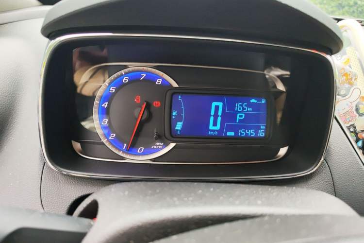 Used Chevrolet Trax 2016 1.4T Automatic Two-Wheel Drive Comfort Version with Sunroof Instrument Cluster