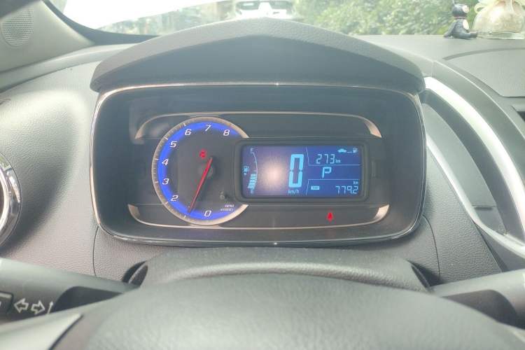Used Chevrolet Trax 2016 1.4T Automatic Two-Wheel Drive Luxury Version Instrument Cluster