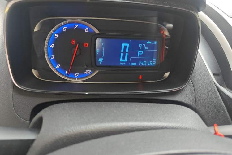 Used Chevrolet Trax 2016 1.4T Automatic Two-Wheel Drive Comfort Version with Sunroof Instrument Cluster