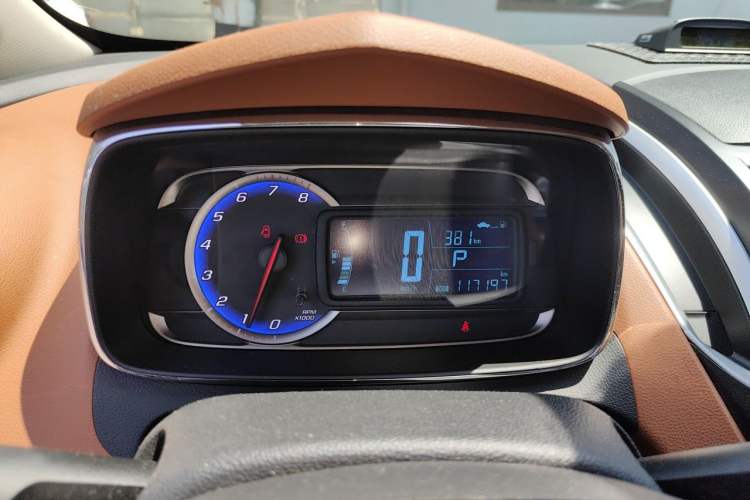 Used Chevrolet Trax 2016 1.4T Automatic Two-Wheel Drive Luxury Version Instrument Cluster