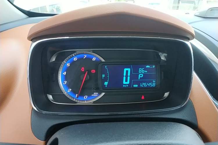 Used Chevrolet Trax 2016 1.4T Automatic 4x4 Flagship Model Instrument Cluster