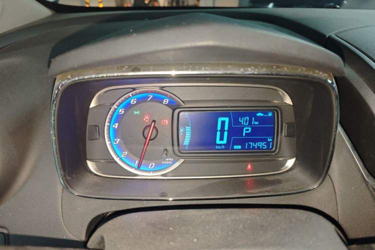 Used Chevrolet Trax 2016 1.4T Automatic Two-Wheel Drive Luxury Version Instrument Cluster