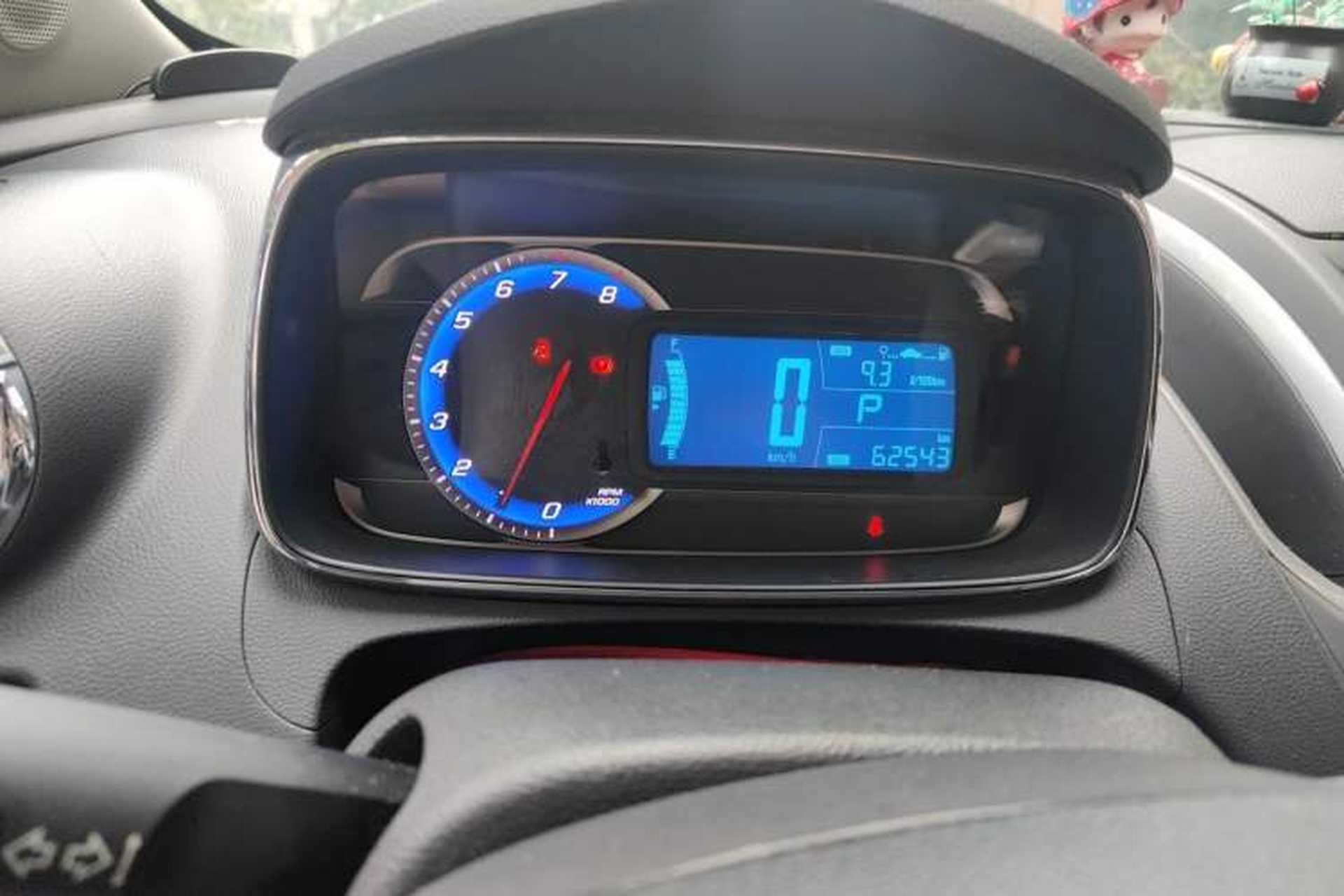 Used Chevrolet Trax 2016 1.4T Automatic Two-Wheel Drive Comfort Version with Sunroof Instrument Cluster