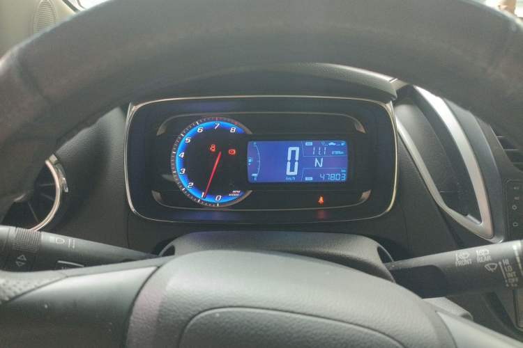 Used Chevrolet Trax 2016 1.4T Automatic Two-Wheel Drive Comfort Version with Sunroof Instrument Cluster