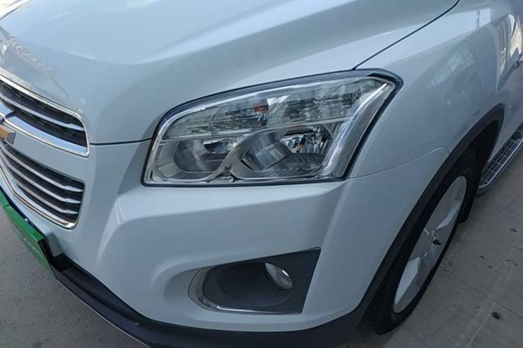 Used Chevrolet Trax 2016 1.4T Automatic 4x4 Flagship Model Left Front Headlight