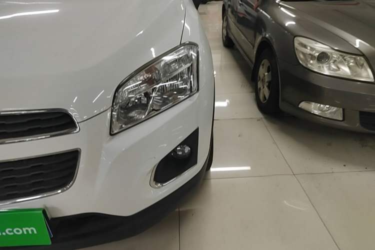 Used Chevrolet Trax 2016 1.4T Manual Two-Wheel Drive Comfort Version with Sunroof Left Front Headlight