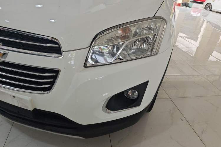Used Chevrolet Trax 2016 1.4T Automatic 4x4 Flagship Model Left Front Headlight