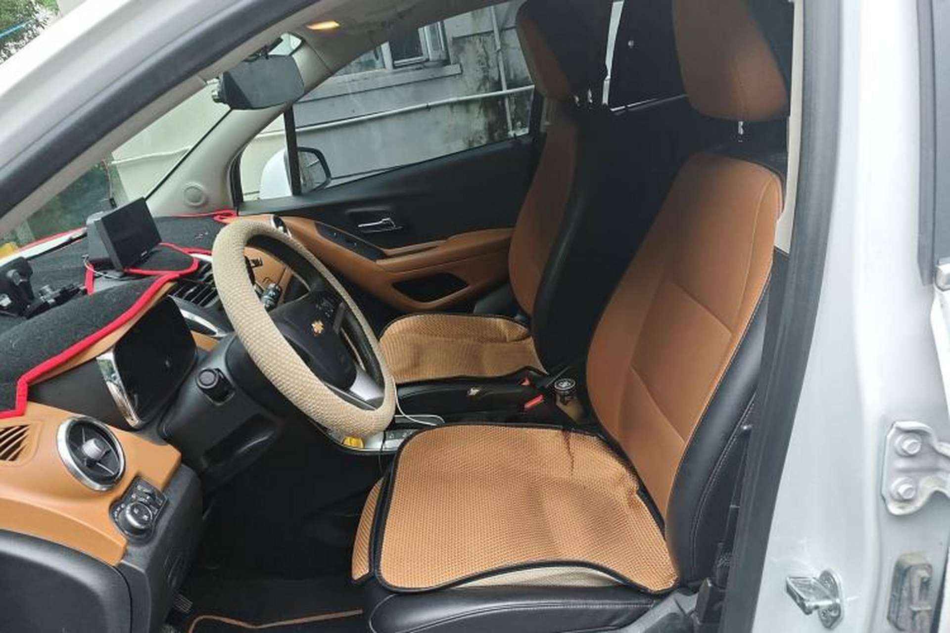Used Chevrolet Trax 2016 1.4T Automatic 4x4 Flagship Model Left Front Seat