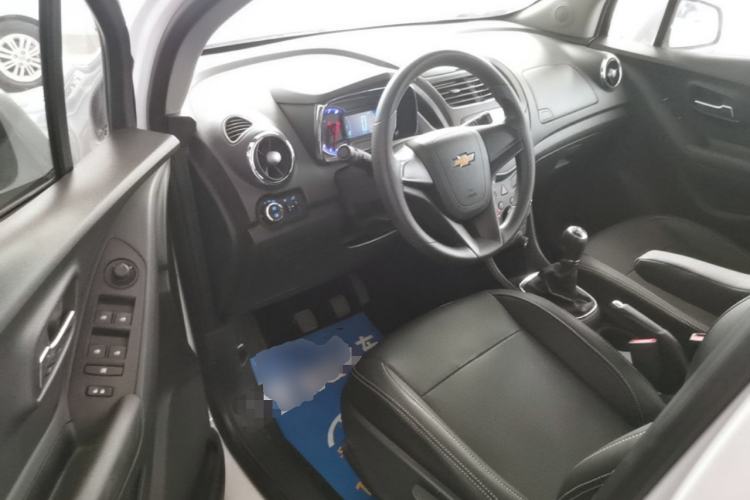 Used Chevrolet Trax 2016 1.4T Manual Two-Wheel Drive Comfort Version with Sunroof Left Front Seat