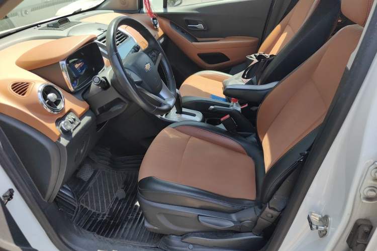 Used Chevrolet Trax 2016 1.4T Automatic Two-Wheel Drive Luxury Version Left Front Seat