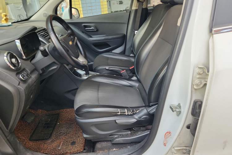 Used Chevrolet Trax 2016 1.4T Automatic Two-Wheel Drive Luxury Version Left Front Seat
