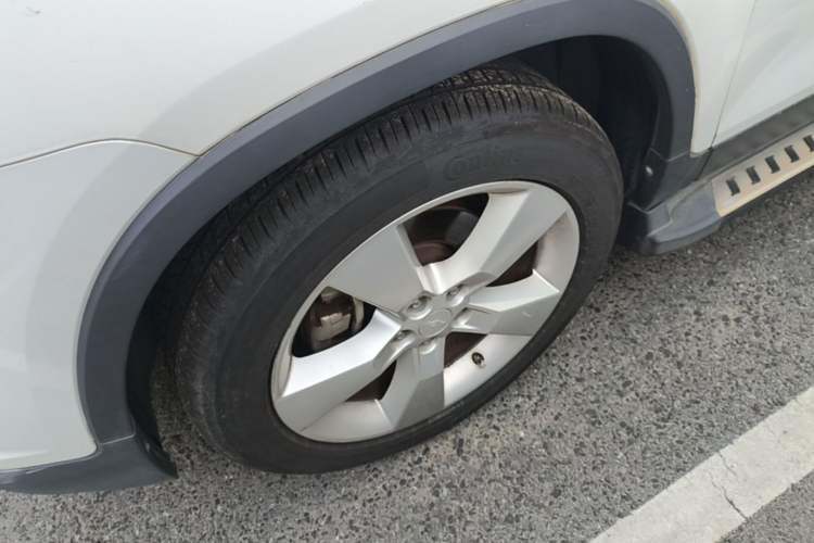 Used Chevrolet Trax 2016 1.4T Automatic Two-Wheel Drive Luxury Version Left Front Wheel Hub