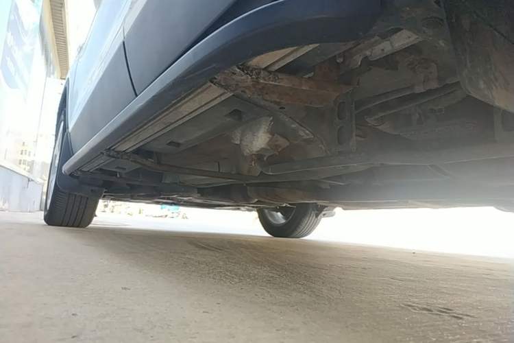 Used Chevrolet Trax 2016 1.4T Automatic 4x4 Flagship Model Left Side Sill