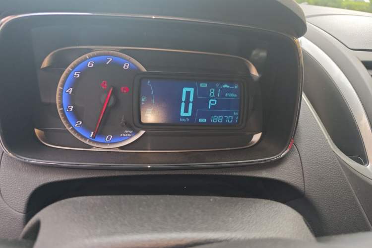 Used Chevrolet Trax 2016 1.4T Automatic Two-Wheel Drive Luxury Version Odometer Close Up