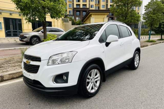 Used Chevrolet Trax 2016 1.4T Manual Two-Wheel Drive Comfort Version with Sunroof