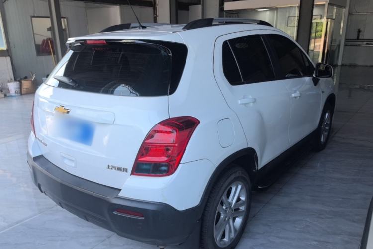 Used Chevrolet Trax 2016 1.4T Manual Two-Wheel Drive Comfort Version with Sunroof Rear Right 45 Deg